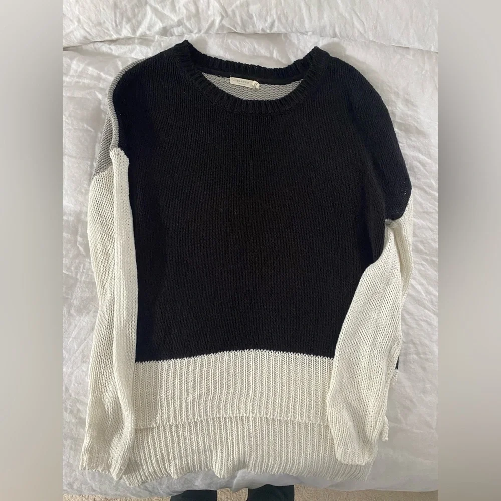 Colorblock sweater - Picture 1 of 4